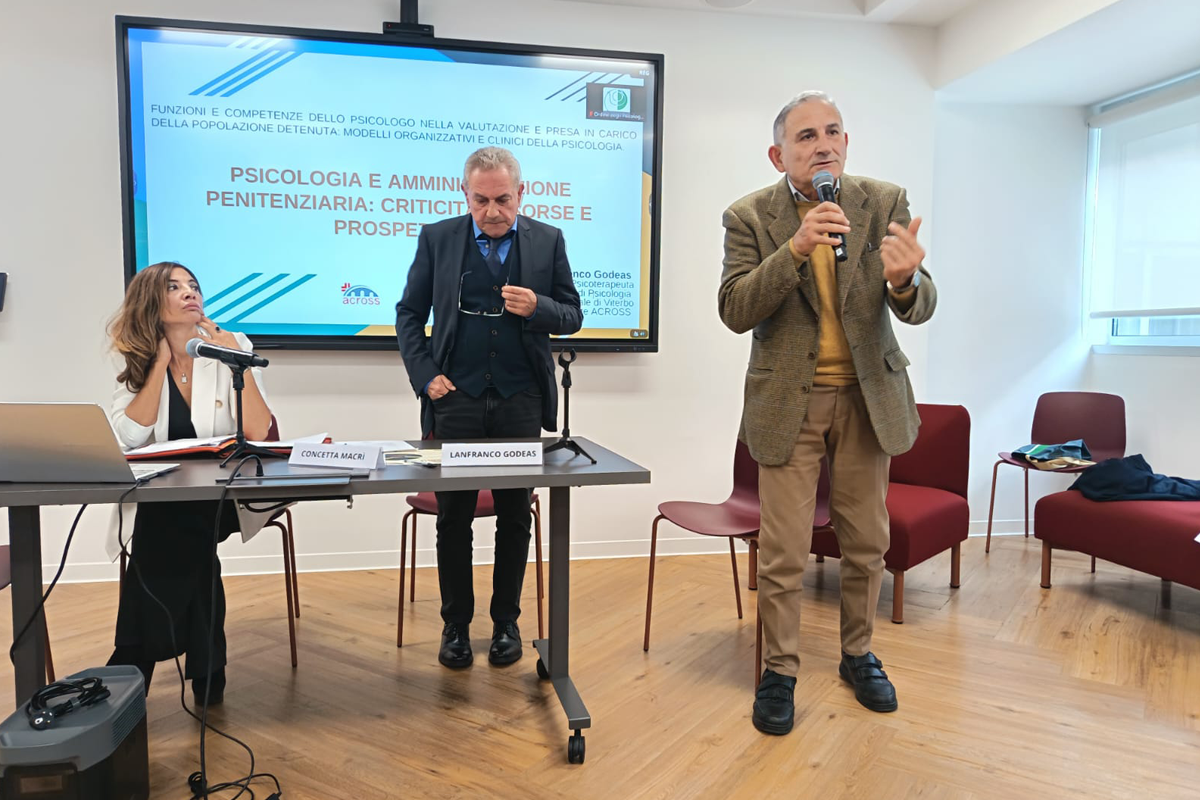 PHOTO-2025-10-24-19-25-554